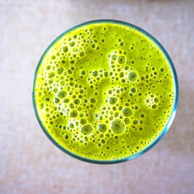 DELICIOUS GREEN SMOOTHIE ~ FOR THE WHOLE FAMILY