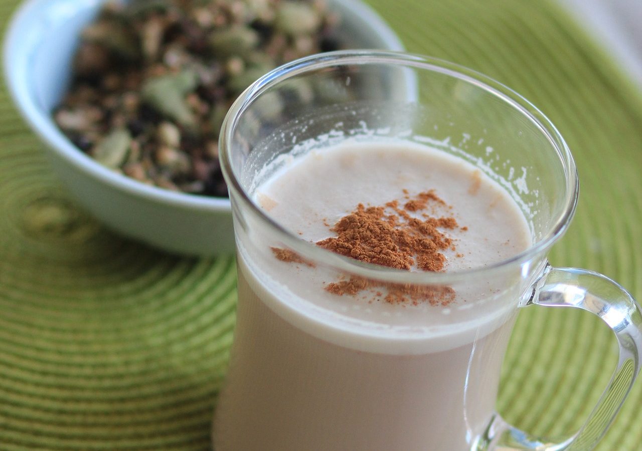 Hot milk 2025 recipe for sleep